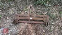 BALE SPIKE FRAME