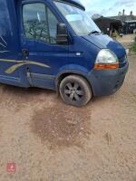 2009 RENAULT DCI 120 2 HORSE LORRY - 4