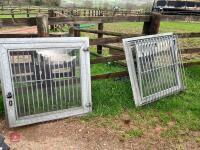 3' 6'' X 3' 6'' LODDEN STABLE WINDOWS - 2