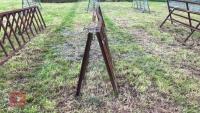2 X 14' 11'' CATTLE FEED BARRIERS - 9