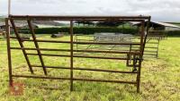 2 METAL GATES - 8