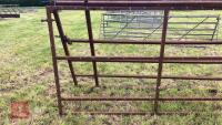 2 METAL GATES - 10