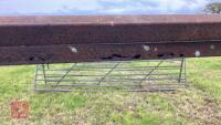2 METAL GATES - 11