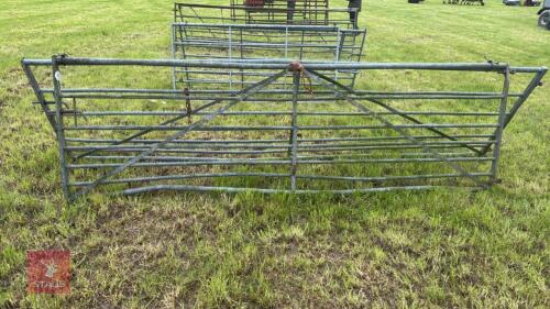 2 GALVANISED GATES