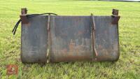 TELEHANDLER 7&rsquo; 6&rsquo;&rsquo; BUCKET BRUSH - 13