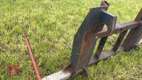 TELEHANDLER DOUBLE BALE SPIKE - 8