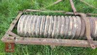 8&rsquo; CAMBRIDGE ROLLER (S/R) - 12