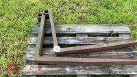 2 BAR MOUNTED PALLET FORKS - 6