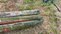3 STRAINING POSTS - 4