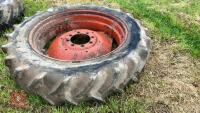 COMPLETE TRACTOR WHEEL - 5
