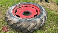 COMPLETE TRACTOR WHEEL - 4