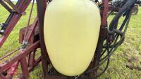 HARDI 600 LITRE 12M CROP SPRAYER - 16