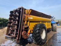 2007 RICHARD WESTERN FYM SPREADER - 60
