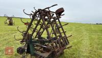 COUSSINS 4M FRONT MOUNTED CULTIVATOR - 8