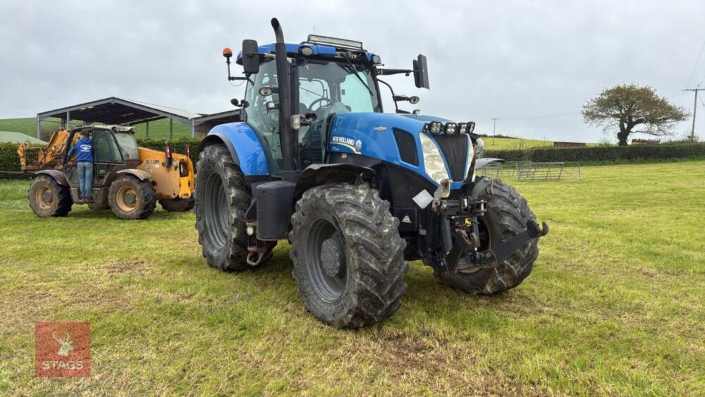 2015 NEW HOLLAND T7.235 4WD TRACTOR