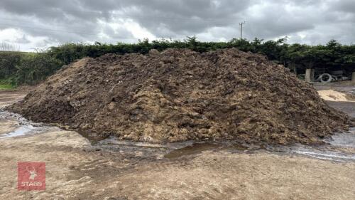 HEAP OF FARM YARD MANURE (TOP YARD)