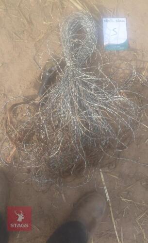 ELECTRIC WIRE WITH HANDLE (S)