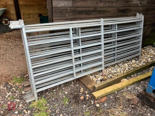 9 X 8' + 4' SHEEP HURDLES (6)