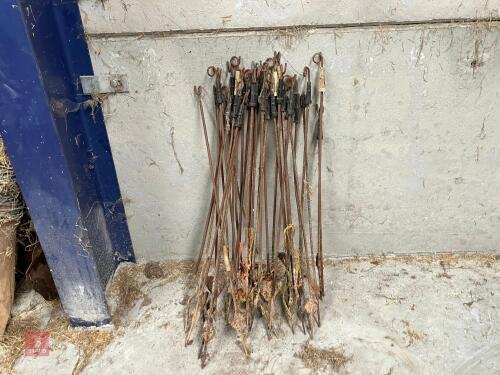 30 METAL ELECTRIC FENCE STAKES