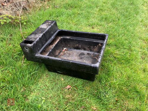 JFC SINGLE PLASTIC WATER TROUGH