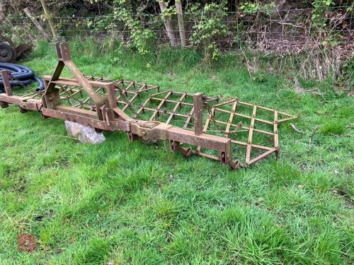 SET OF DRAG HARROWS