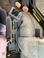 1995 CASE 4230 XL 4WD TRACTOR (2) - 53