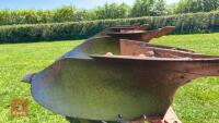 KVERNELAND 4F REV PLOUGH - 8