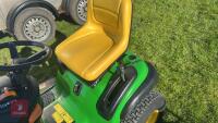 JOHN DEERE X125 100 SERIES LAWN MOWER - 11