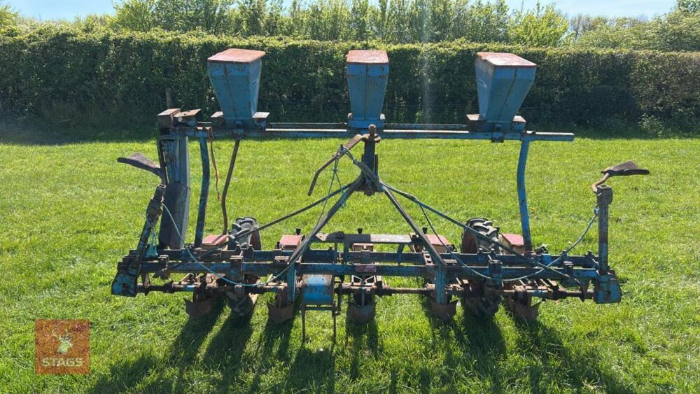 MCCONNEL SUPER 5 ROW SEED DRILL