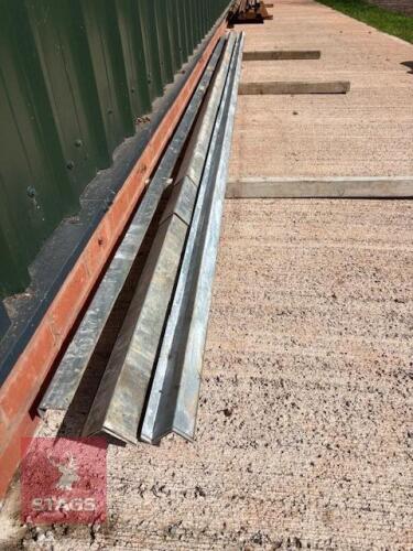 MIXED BUNDLE OF GALV SHEETING RAILS