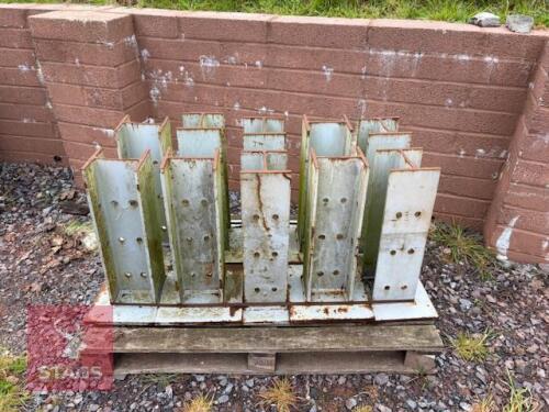 10 SECOND HAND HEAVY DUTY STEEL POSTS