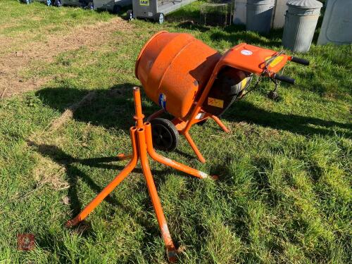 2009 BELLE MINIMIX 150 CEMENT MIXER (3)