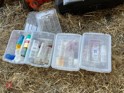 4 BOXES ANIMAL DRINKERS/FEEDERS (133)