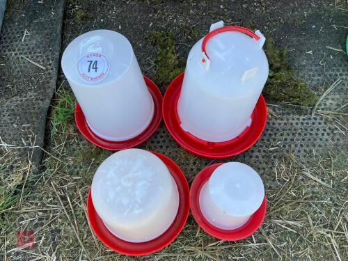 4 RED/WHITE PLASTIC POULTRY DRINKERS (74