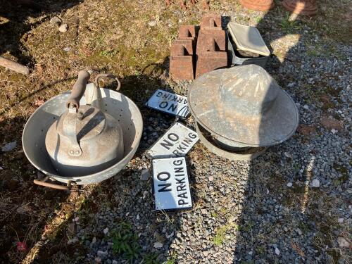 POULTRY FEEDER, KETTLE AND COLANDER