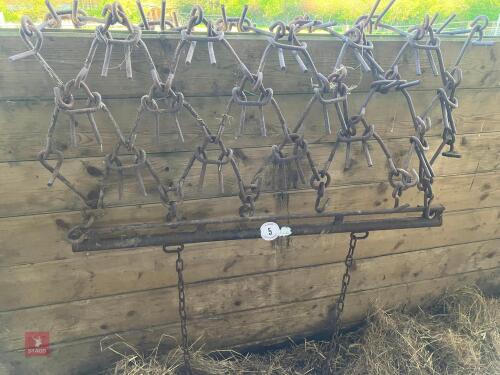 SET OF DRAG HARROWS (5)