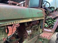 1983 JOHN DEERE 2140 TRACTOR (S/R) - 6
