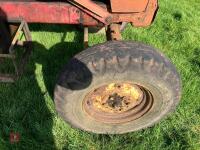 1965 DAVID BROWN 990 2WD TRACTOR - 50