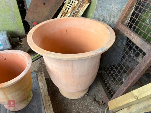 CLAY PLANTER (2)
