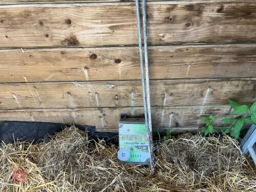 EQUISTOP M3 HORSE MAINS FENCER UNIT (61)