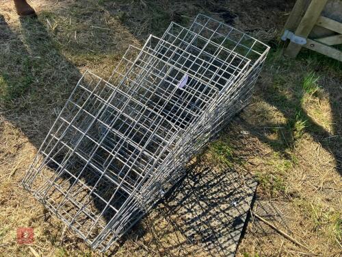 5 SHEEP PEN HOOK OVER HAY FEEDERS (37)