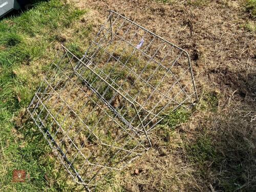 2 GALVANISED WALL HAY FEEDERS (30)