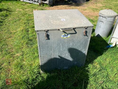 IAE GALVANISED FEED STORAGE BIN (24)