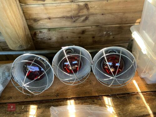 3 LAMB HEAT LAMPS (130)