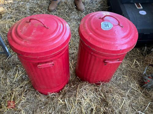 2 SMALL GALVANISED DUSTBINS & LIDS (94)