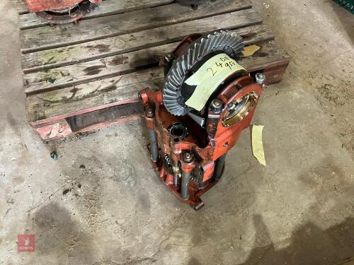 DAVID BROWN 950 GEARBOX AND DIFF (24)