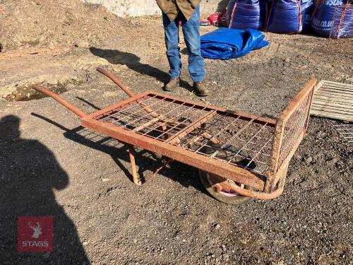 METAL WHEEL BARROW TROLLEY