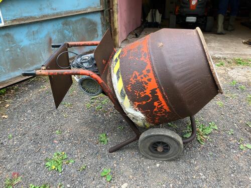 BELLE 240V CEMENT MIXER