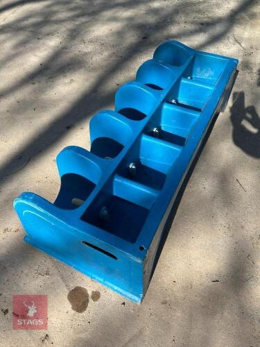 5 CALF WYDALE CALF FEEDER