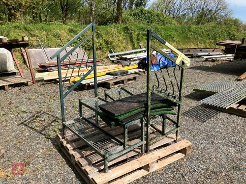 2 X CARAVAN STEPS (55)